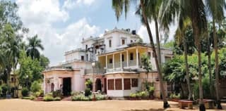 ভেষজ উদ্ভিদ নিয়ে গবেষণা হবে বিশ্বভারতীতে, জোড়া ‘মউ’ স্বাক্ষরিত