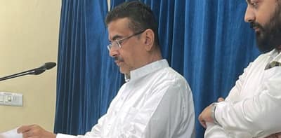 সই বিতর্কের অভিযোগের নেপথ্যে তৃণমূলেরই দুই বিধায়ক! সাংবাদিক বৈঠকে বিস্ফোরক শুভেন্দু