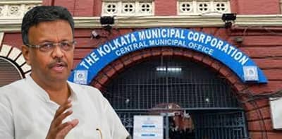 কলকাতার মেয়র পদ থেকে ইস্তফা ‘নিধিরাম সর্দার’ ববির