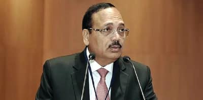 লন্ডনে প্রধান বিচারপতির ভাষণে বাধা, নিন্দা ভারতের