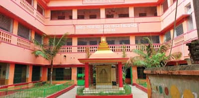 সব খেলার সেরা ফুটবল