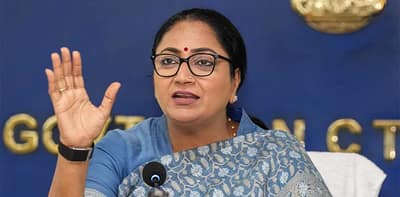বেআইনি নির্মাণ বরদাস্ত নয়, হুঁশিয়ারি দিল্লির মুখ্যমন্ত্রীর