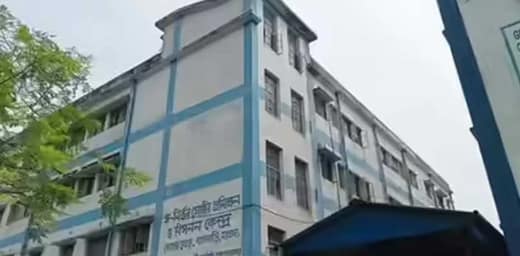 ভিসার মেয়াদ শেষেও ভারতে বাস বাংলাদেশি পরিবারের ঠাঁই হোল্ডিং সেন্টারে