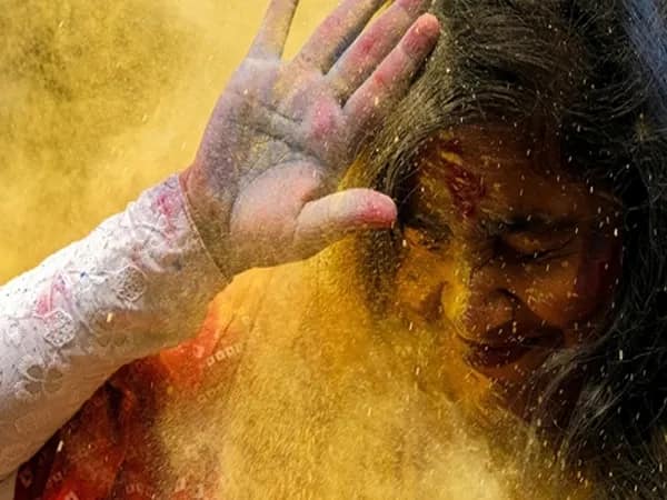 দোলের দিন  ত্বকের যত্ন