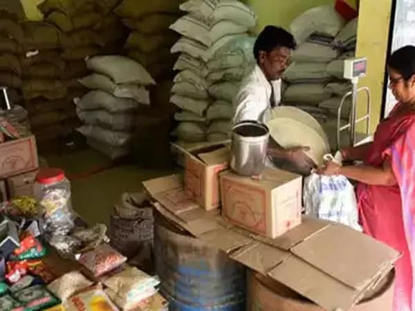 রেশন না পাওয়ায় শালতোড়ায় বিক্ষোভ