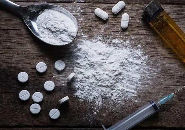 লালগোলা সীমান্তকে করিডর করে হেরোইনের  ক্যারিয়াররা এবার মেক্সিকান ড্রাগের কারবারে