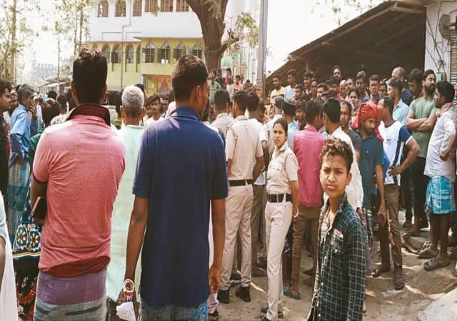 সিপিএম পঞ্চায়েত সদস্যর স্বামীর দেহ উদ্ধার, চাঞ্চল্য