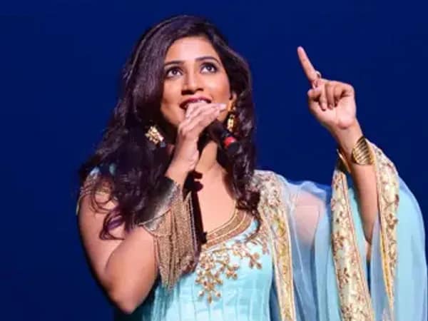 মিউজিক ইন্ডাস্ট্রিতে মহিলা শিল্পীর সংখ্যা কম, উদ্বিগ্ন শ্রেয়া ঘোষাল