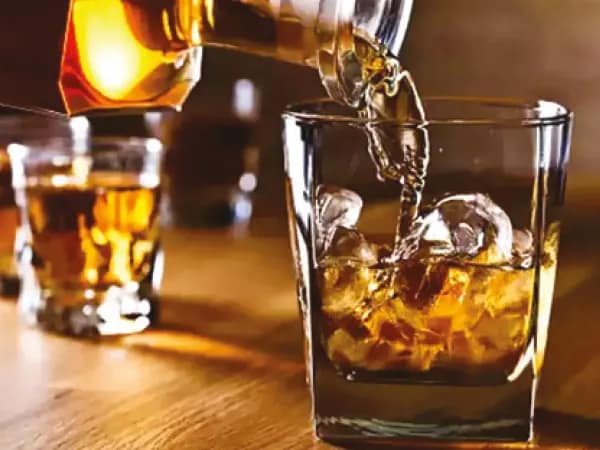 মকর পরবে ঝাড়গ্রামে মদের বেচাকেনা তিন কোটি পার