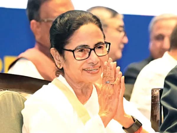 আজ ফুরফুরা সফরে মুখ্যমন্ত্রী
