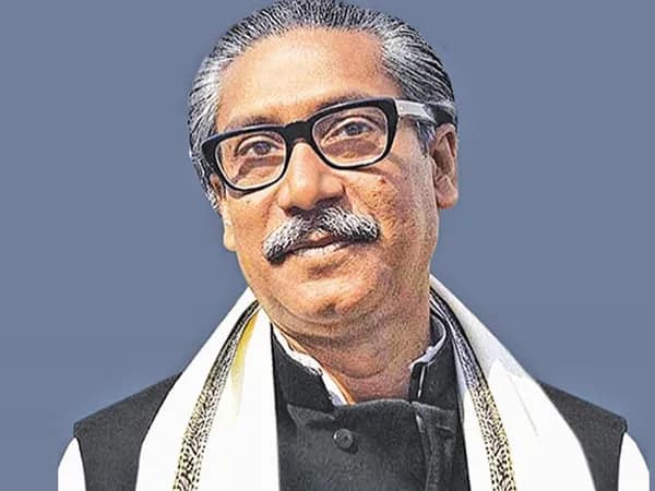 বঙ্গবন্ধুকে মুছতে মরিয়া ইউনুস সরকার, জন্মদিনে নেই অনুষ্ঠান