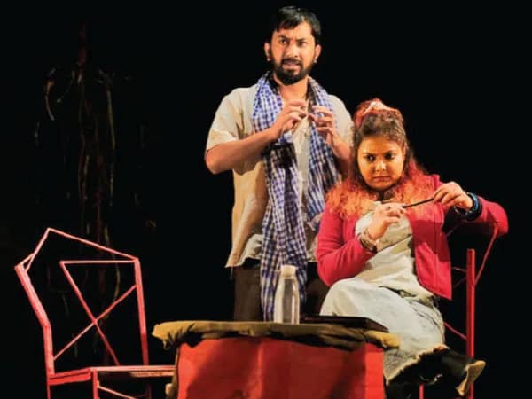 নাটকের মঞ্চে প্রতিবাদের ভাষা
