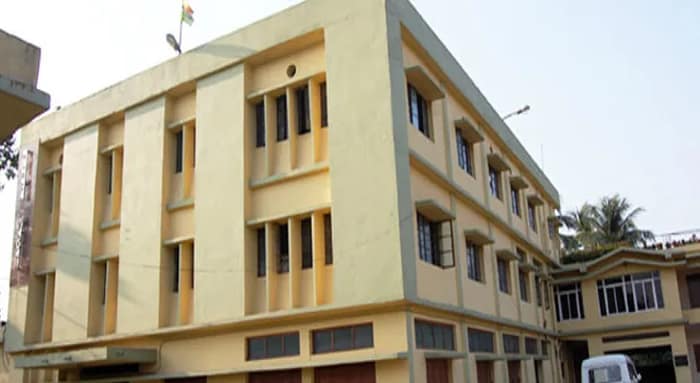 গোষ্ঠীদ্বন্দ্ব, গয়েশপুরে পুরসভার কাজে স্থানীয় কাউন্সিলারের বাধা