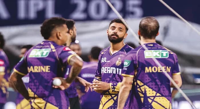 বরুণের ছন্দে ফেরার আশায় নাইটরা