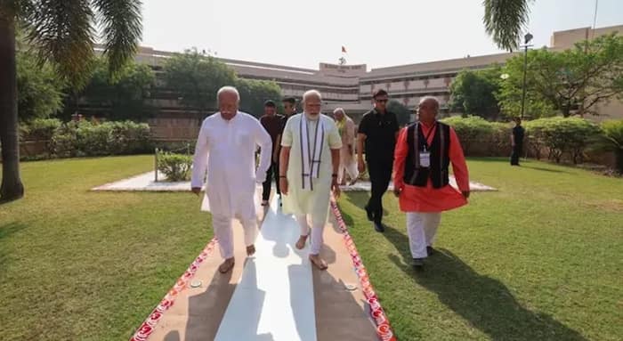 অবসরের পরিকল্পনার কথা জানাতেই আরএসএস দপ্তরে মোদি, দাবি সঞ্জয় রাউতের