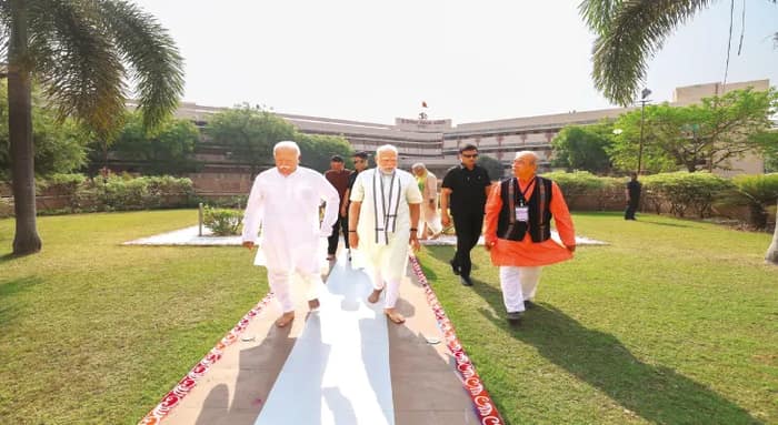 ‘সঙ্ঘের দরবারে লাভ হয়নি, মোদির অবসর সেপ্টেম্বরেই’