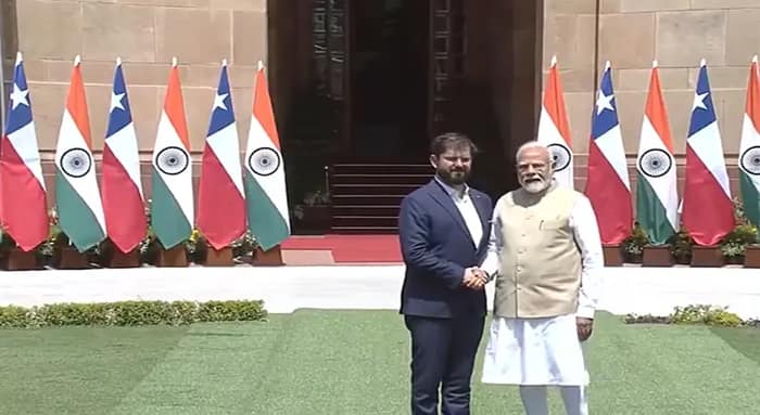 দিল্লিতে হায়দরাবাদ হাউজে চিলির প্রেসিডেন্ট গ্যাব্রিয়েল বোরিকের সঙ্গে দেখা করলেন প্রধানমন্ত্রী নরেন্দ্র মোদি