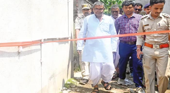 গ্রেপ্তারের পর ছাড়া পেতেই আতশবাজির ব্যবসায় ফুলে ফেঁপে ওঠেন চন্দ্রকান্ত বণিক