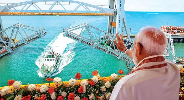 তামিলনাড়ুতে পামবান সেতুর উদ্বোধনে মোদি, অনুষ্ঠান বয়কট স্ট্যালিনের
