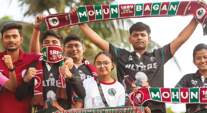 সবুজ-মেরুন উচ্ছ্বাসে ভাসল যুবভারতী