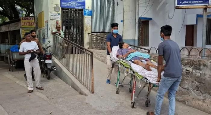 চন্দননগরের প্রখ্যাত ব্যবসায়ী পরিবারের চার সদস্য অগ্নিদগ্ধ
