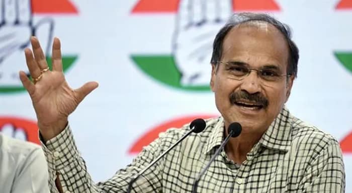 চাকরিহারা আন্দোলনরত শিক্ষকদের পাশে অধীর