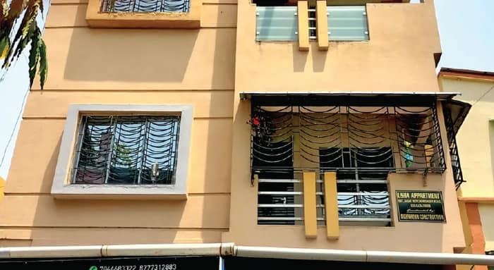 ‘মাথায় করে পুজোর ভোগ কে আনবে!’ সমীরকে হারিয়ে স্তব্ধ সখেরবাজার