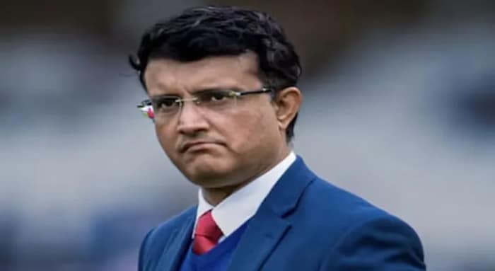 ভারতীয় দলের কোচ হতে আগ্রহী সৌরভ, রাজনীতিতে ‘না’ মহারাজের