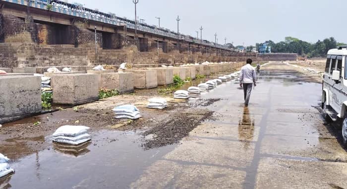 দুর্গাপুর ব্যারাজের বিকল্প অস্থায়ী রাস্তায় ট্রায়াল রান