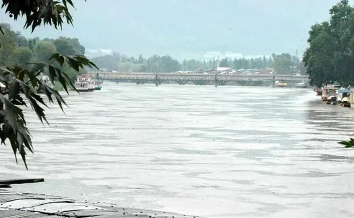 মালদহে বন্যা পরিস্থিতি মোকাবিলায় এখন থেকেই প্রস্তুতি শুরু প্রশাসনের