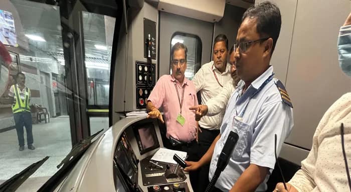 সন্তুষ্ট সিআরএস, বউবাজারের টানেল মেট্রো চলাচলে প্রস্তুত