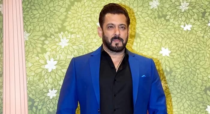 সলমনকে ‘সন্ত্রাসবাদী’ তকমা দিয়ে নিষিদ্ধ ঘোষণা করল পাকিস্তান