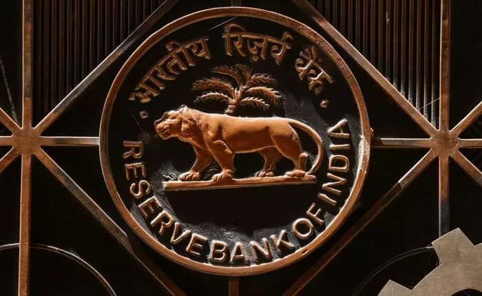 ২০ টাকার মহাত্মা গান্ধী (নতুন) সিরিজের নতুন ব্যাঙ্ক নোট বাজারে ছাড়তে চলেছে রিজার্ভ ব্যাঙ্ক, তাতে সই থাকবে সঞ্জয় মালহোত্রার