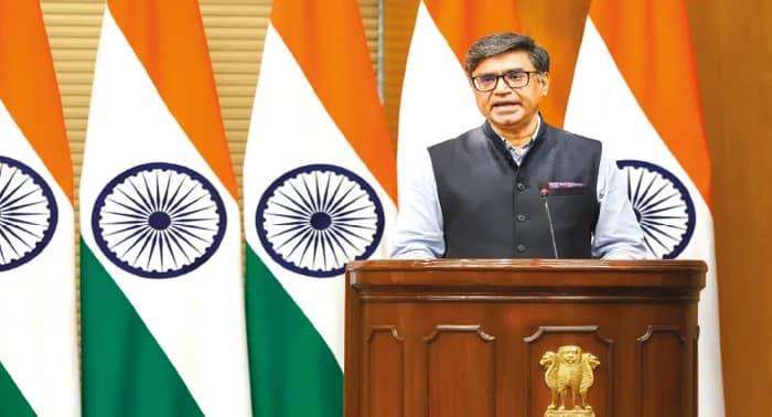 দ্বিচারী পাকিস্তানকে প্রত্যাঘাত, ট্রাম্পের যুদ্ধবিরতির মধ্যস্থতা সত্ত্বেও লাগাতার শেলিং, জবাব ভারতের