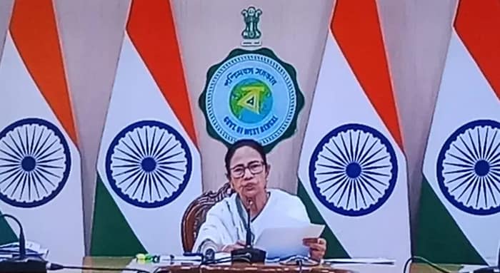 চাকরিহারা অশিক্ষক কর্মীদের মাসিক অনুদান, নবান্নে ঘোষণা মুখ্যমন্ত্রীর