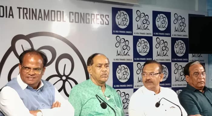 বিজেপি ছেড়ে তৃণমূলে চা বলয়ের দাপুটে নেতা তথা প্রাক্তন সাংসদ জন বারলা