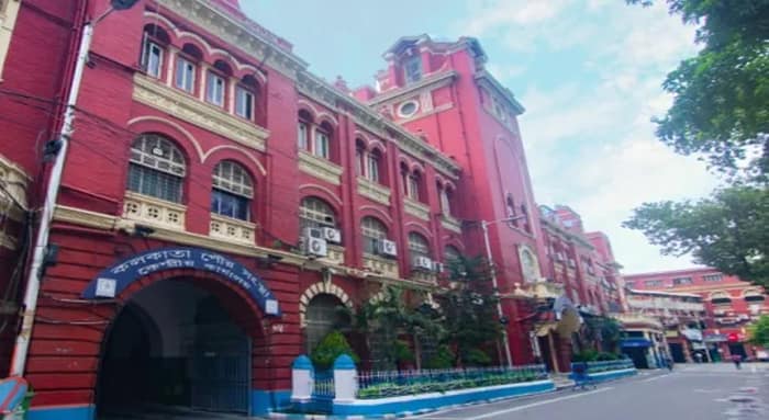 ৩ রুফটপ কাফের শুনানির জন্য কমিটি গঠন পুরসভার, থাকছেন পুলিস, আবগারি এবং দমকলের প্রতিনিধিও
