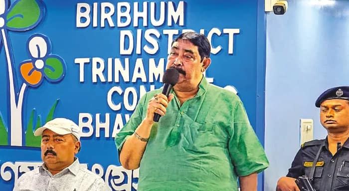 মহামিছিলের সমাগমে দেড় লক্ষ টার্গেট অনুব্রতর