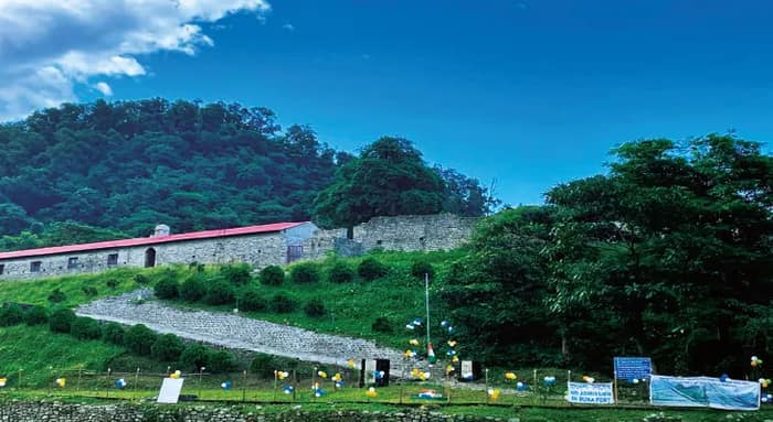 বক্সা ফোর্টে এবার যাওয়া যাবে ঘোড়ায়, আশার আলো দেখছে উত্তরের পর্যটন মহল