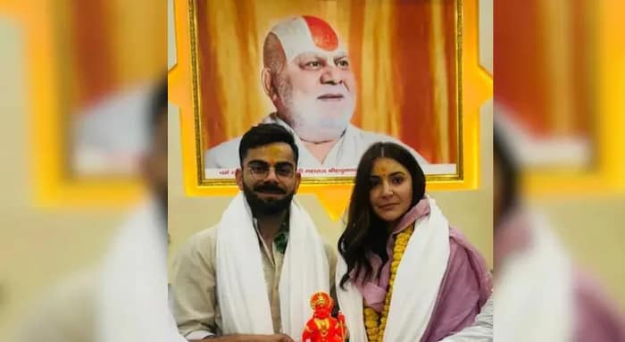 অযোধ্যার হনুমানগড়ি মন্দিরে পুজো দিলেন বিরাট কোহলি ও অনুষ্কা শর্মা