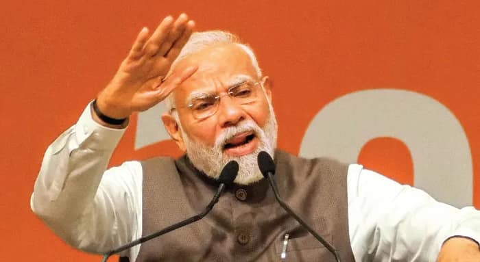 ফোন করলেন ইরানি প্রেসিডেন্ট, সংঘর্ষ থামানোর বার্তা দিলেন মোদি