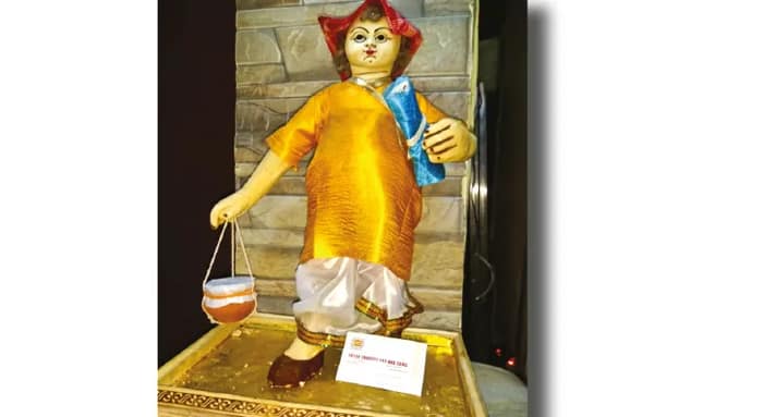 আইসক্রিম সন্দেশ-ম্যাঙ্গো পেস্ট্রি-রসগোল্লা হাঁড়ি কেক বা জাম্বো রসগোল্লা, জামাইষষ্ঠীর মিষ্টিমুখে নতুন-পুরনোর যুগলবন্দি