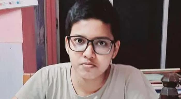 জয়েন্ট এন্ট্রান্স অ্যাডভান্সডের রেজাল্টেও অপ্রতিরোধ্য দেবদত্তা, দেশে মেয়েদের মধ্যে প্রথম বঙ্গতনয়া