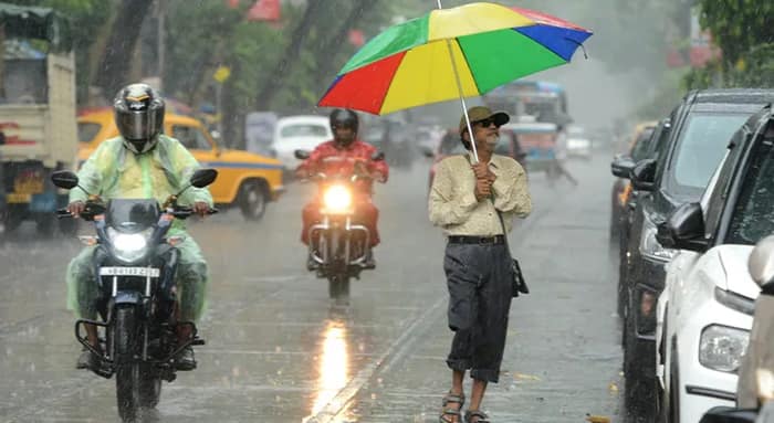 ফের আসছে নিম্নচাপ, বাড়বে বৃষ্টির পরিমাণ