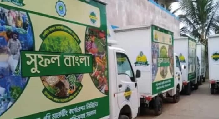 রেশন, স্বাস্থ্যকেন্দ্রের পর তরাইয়ের চা বাগানে সুফল বাংলার ভ্রাম্যমাণ স্টল