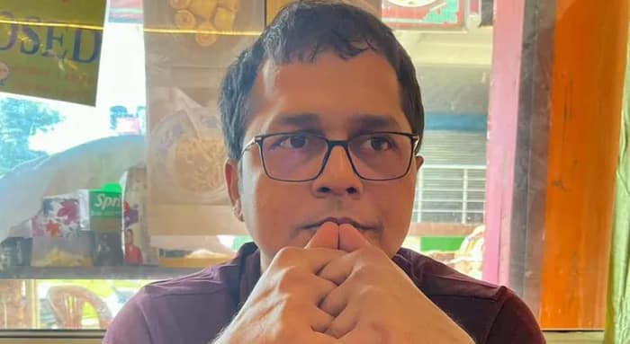 ক্ষমা চাইলেন সাকেত গোখলে