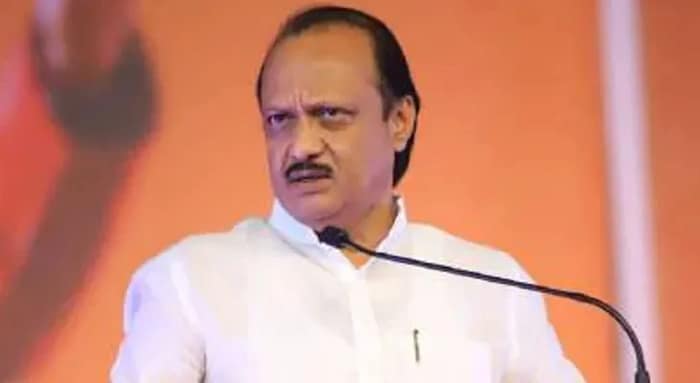 ‘আমরা সাধু নই’, বিজেপির হাত ধরা নিয়ে সাফাই দিলেন অজিত পাওয়ার