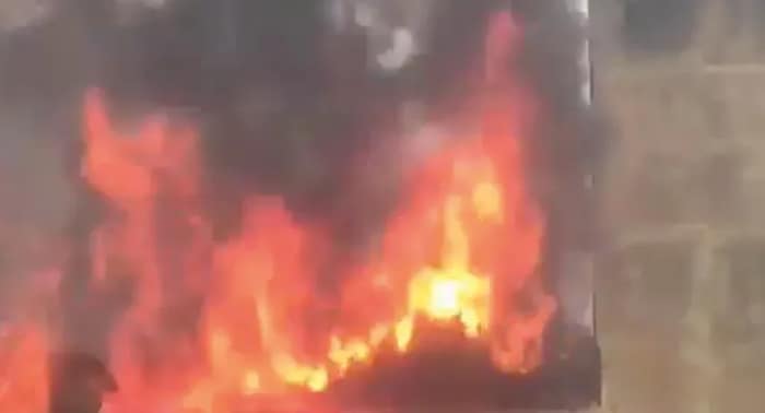 গোডাউনে আলমারি ঝালাইয়ের সময় মজুত আতশবাজি বিস্ফোরণ, চাঞ্চল্য হাওড়ায়