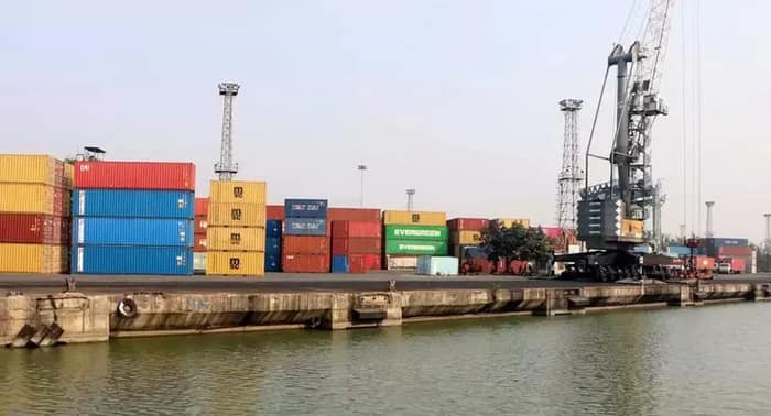 রাজ্যে বন্দরে পণ্য  পরিবহণ বাড়ছে