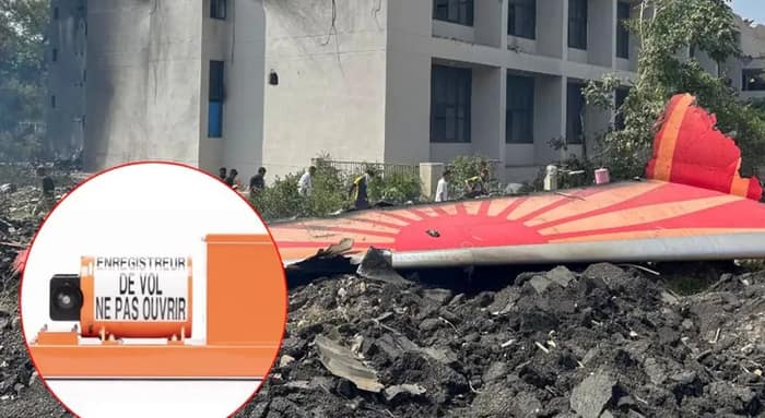 দুর্ঘটনাগ্রস্ত এয়ার ইন্ডিয়ার বিমানের ব্ল্যাকবক্সেও ক্ষতি হয়েছে! তথ্য উদ্ধারের জন্য পাঠাতে হবে বিদেশে
